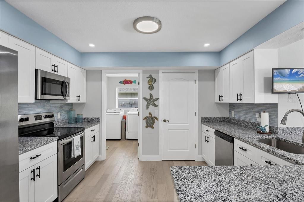 En Venta: $429,000 (3 camas, 2 baños, 1835 Pies cuadrados)