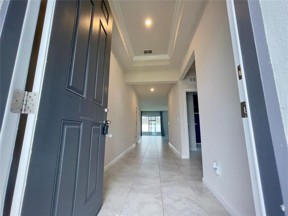 Active With Contract: $369,000 (3 beds, 2 baths, 1515 Square Feet)