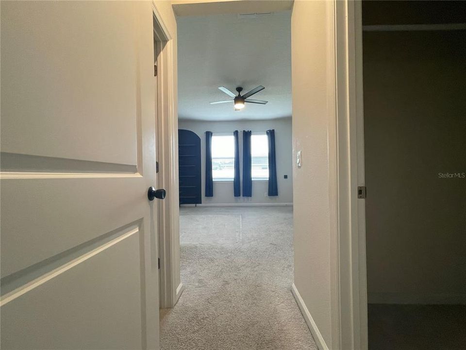 Active With Contract: $369,000 (3 beds, 2 baths, 1515 Square Feet)