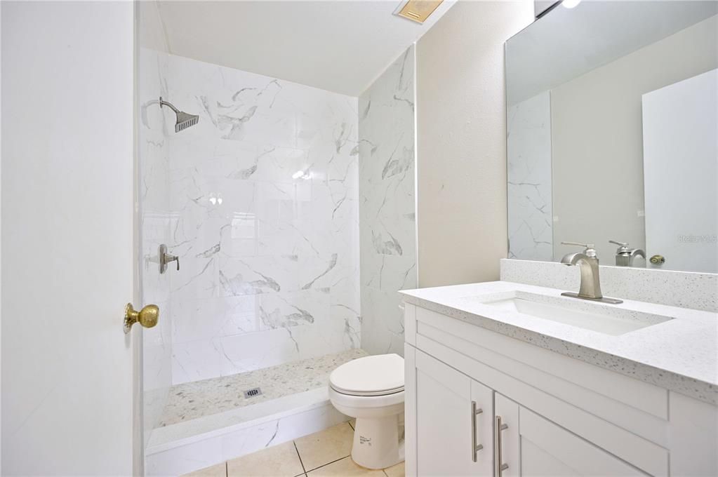 Под контрактом: $1,500 (2 спален, 2 ванн, 912 Квадратных фут)