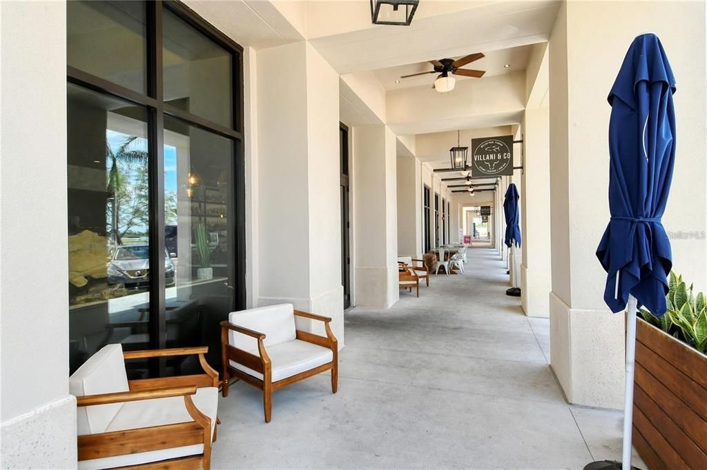 For Rent: $2,000 (2 beds, 2 baths, 1239 Square Feet)