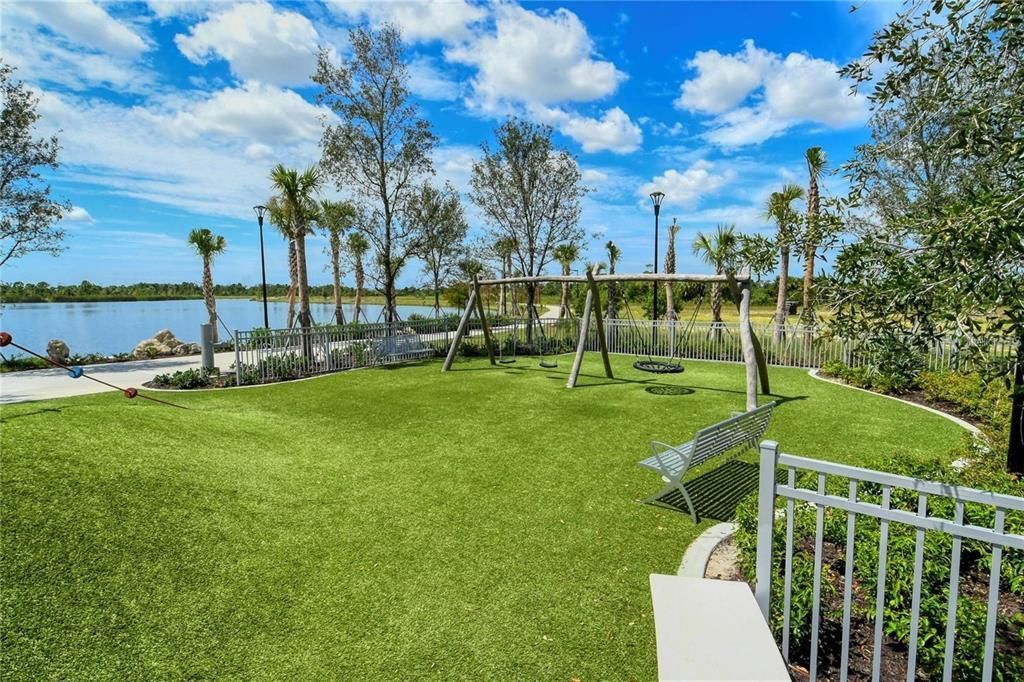 For Rent: $2,000 (2 beds, 2 baths, 1239 Square Feet)