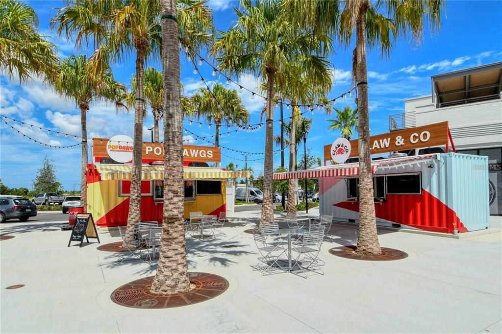 For Rent: $2,000 (2 beds, 2 baths, 1239 Square Feet)