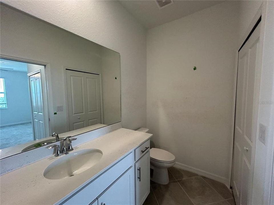 For Rent: $2,000 (2 beds, 2 baths, 1239 Square Feet)