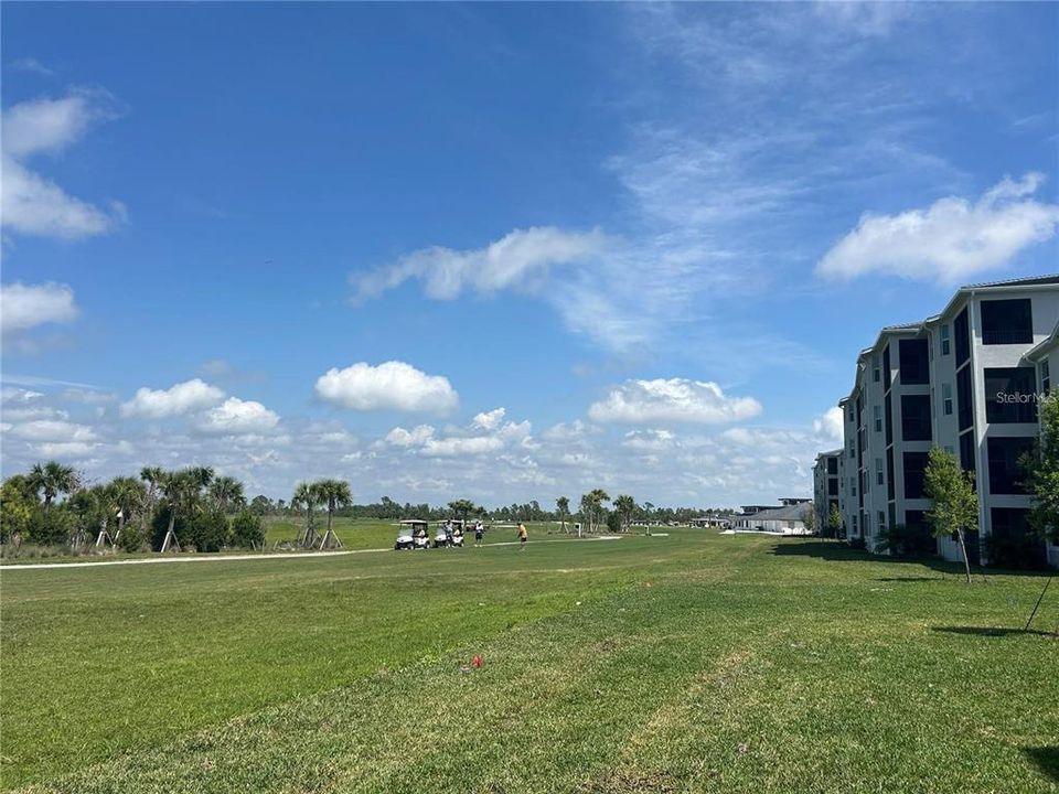 For Rent: $2,000 (2 beds, 2 baths, 1239 Square Feet)