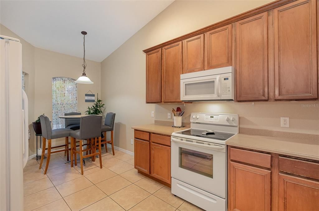 En Venta: $359,900 (3 camas, 2 baños, 1613 Pies cuadrados)