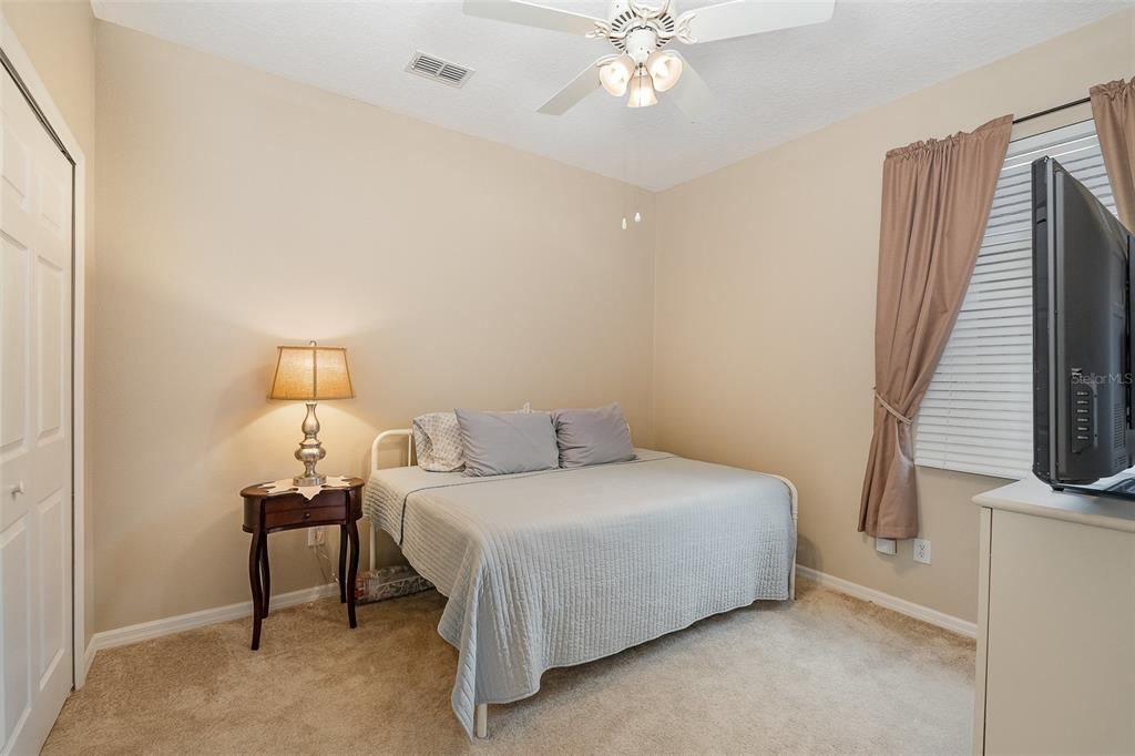 En Venta: $359,900 (3 camas, 2 baños, 1613 Pies cuadrados)