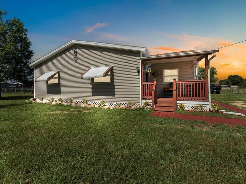 Recently Sold: $190,000 (3 beds, 1 baths, 1040 Square Feet)