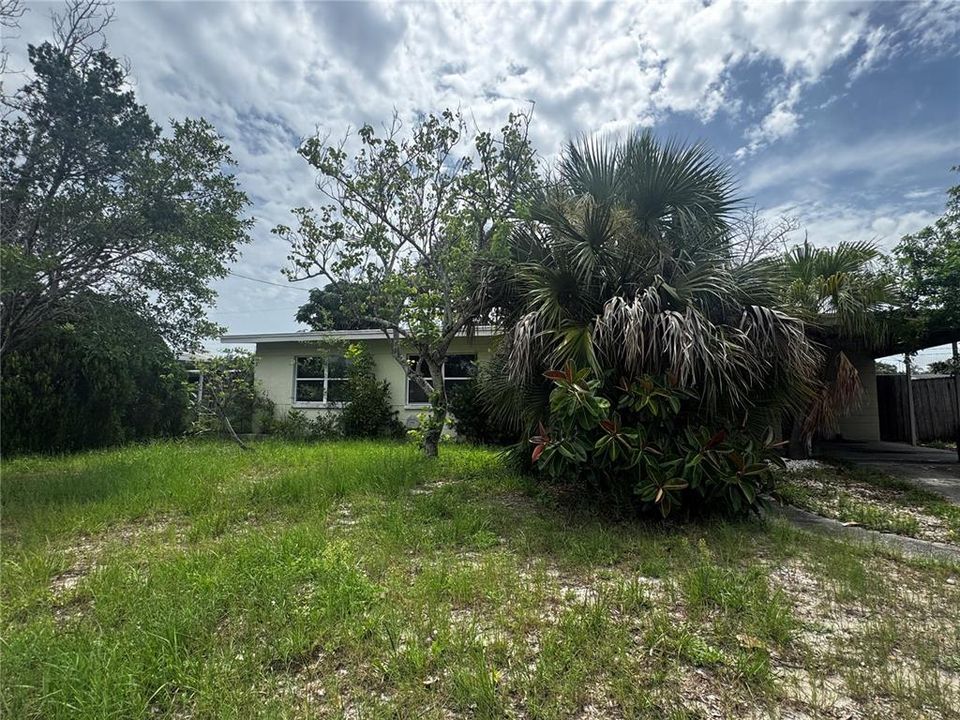 Недавно продано: $150,000 (3 спален, 2 ванн, 1000 Квадратных фут)