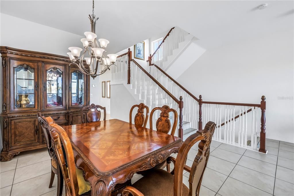 待售: $989,900 (3 贝兹, 3 浴室, 2680 平方英尺)