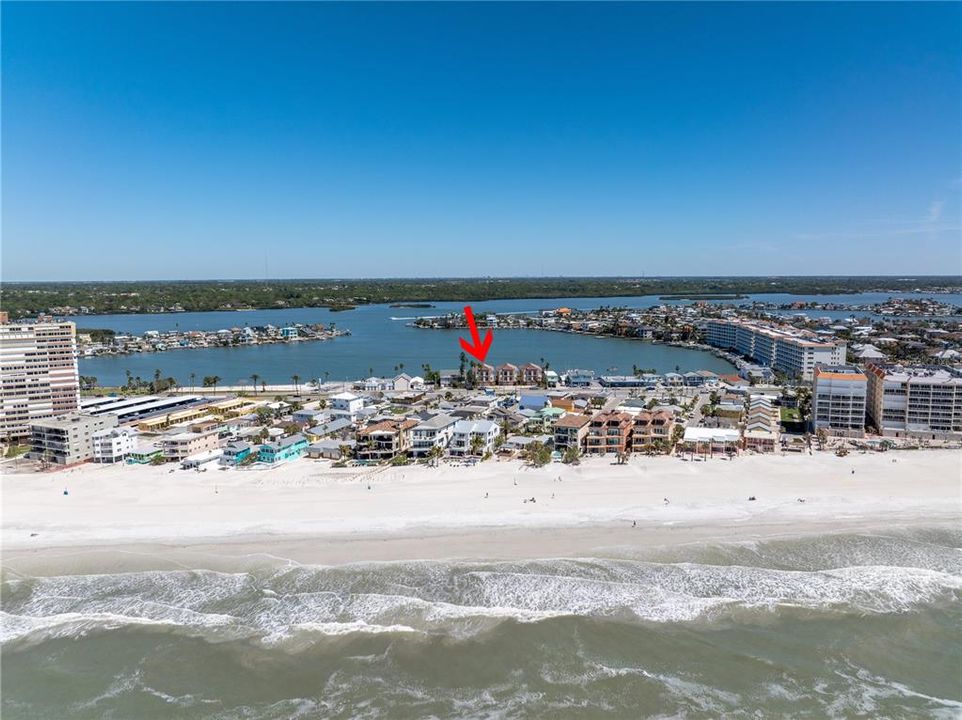 待售: $989,900 (3 贝兹, 3 浴室, 2680 平方英尺)