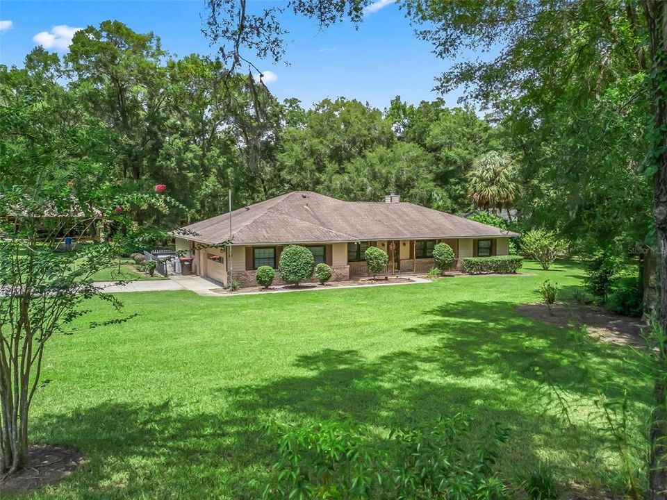 En Venta: $598,700 (3 camas, 2 baños, 2087 Pies cuadrados)