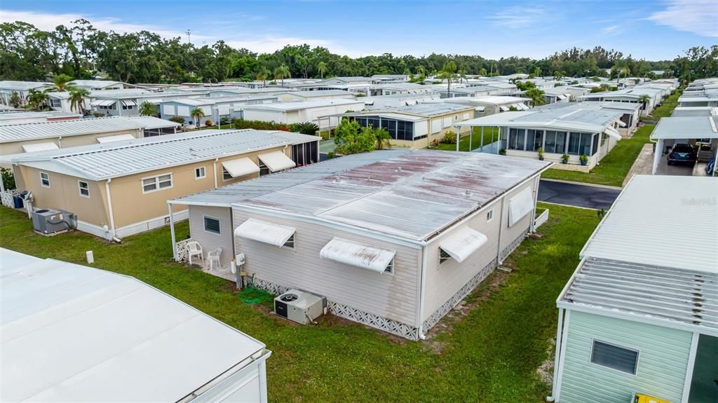 待售: $110,000 (2 贝兹, 2 浴室, 1120 平方英尺)