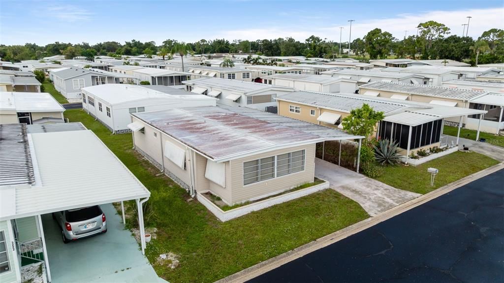 待售: $110,000 (2 贝兹, 2 浴室, 1120 平方英尺)