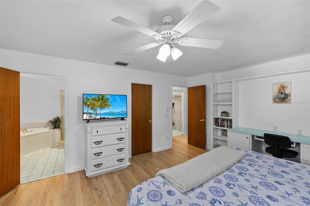 En Venta: $599,900 (3 camas, 2 baños, 1491 Pies cuadrados)