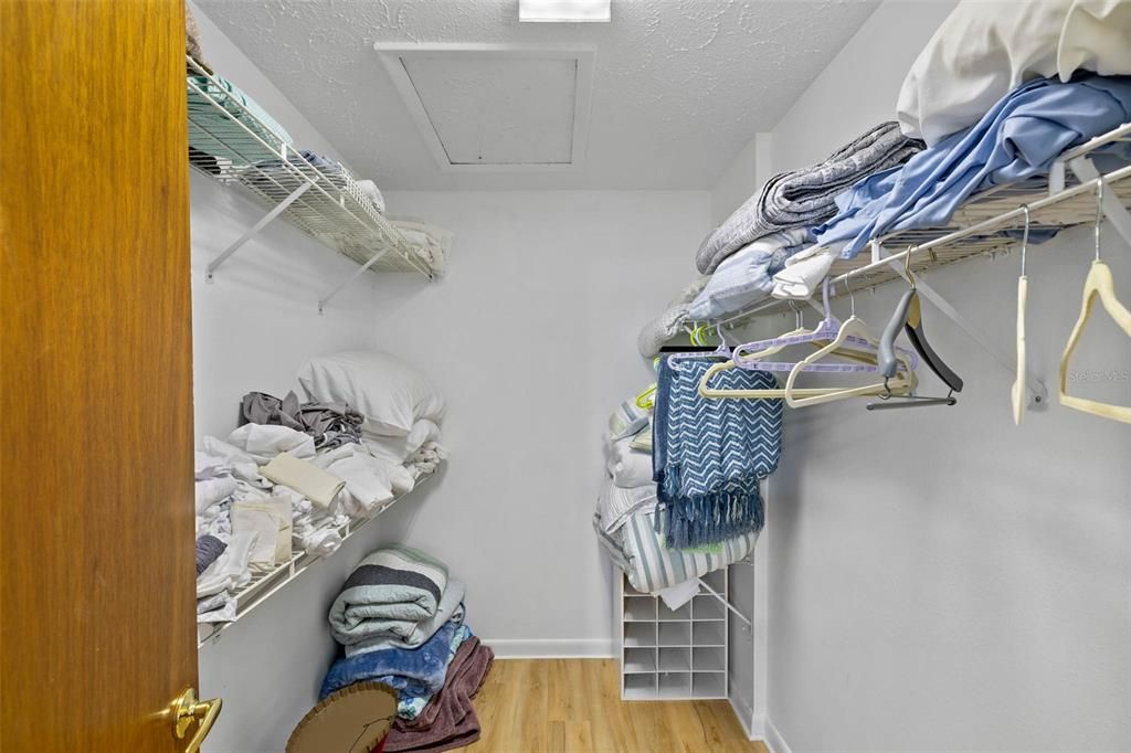 En Venta: $599,900 (3 camas, 2 baños, 1491 Pies cuadrados)