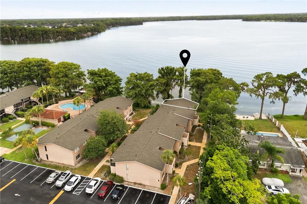 For Sale: $170,000 (1 beds, 1 baths, 781 Square Feet)