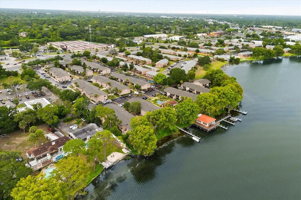 For Sale: $170,000 (1 beds, 1 baths, 781 Square Feet)