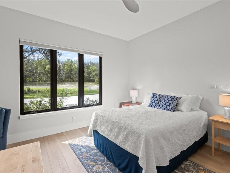 For Sale: $1,150,000 (3 beds, 3 baths, 2989 Square Feet)