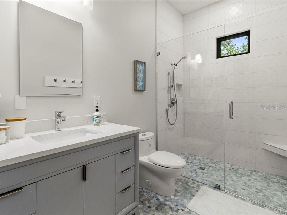 For Sale: $1,150,000 (3 beds, 3 baths, 2989 Square Feet)