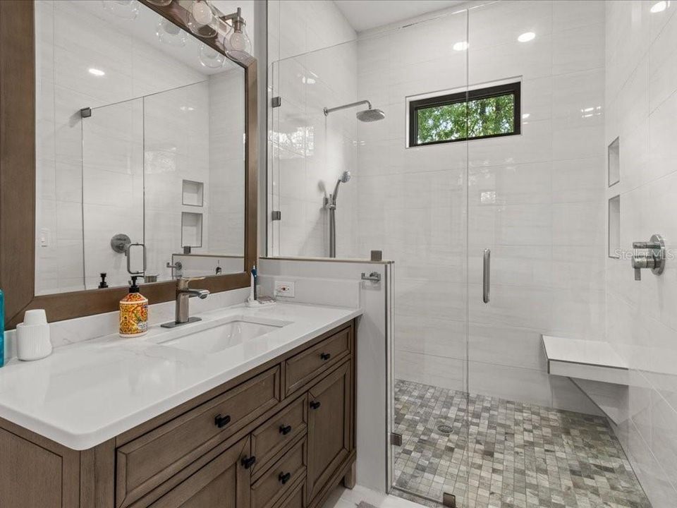 For Sale: $1,150,000 (3 beds, 3 baths, 2989 Square Feet)