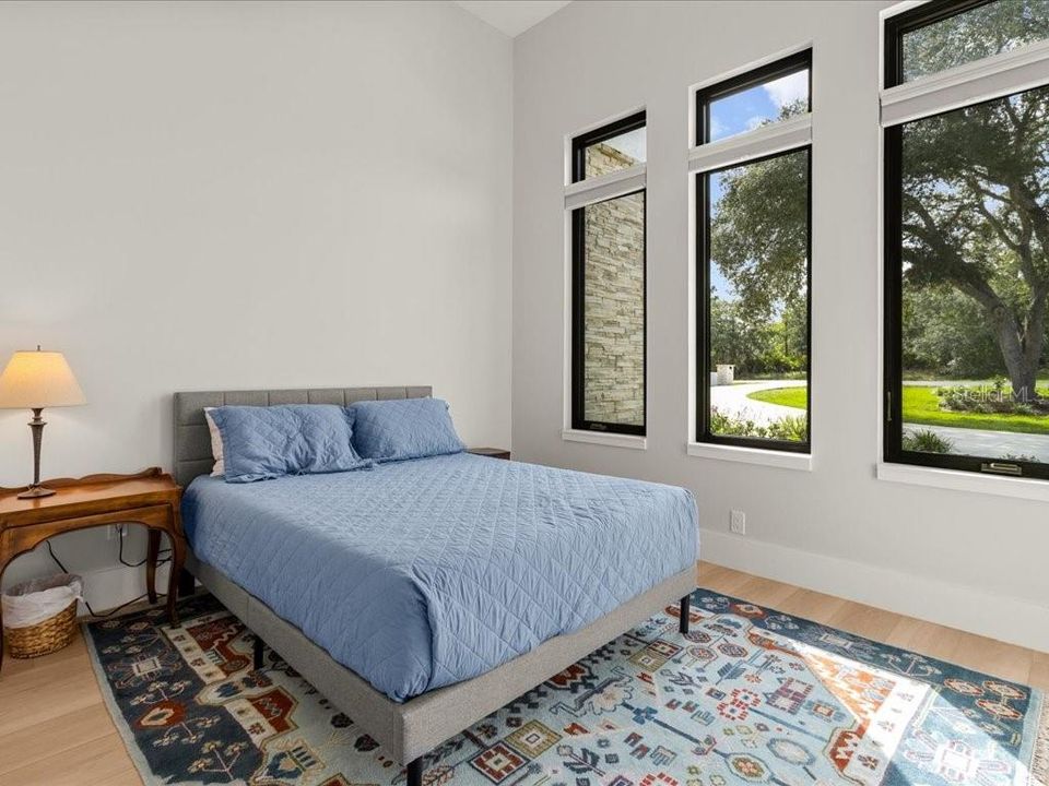 For Sale: $1,150,000 (3 beds, 3 baths, 2989 Square Feet)