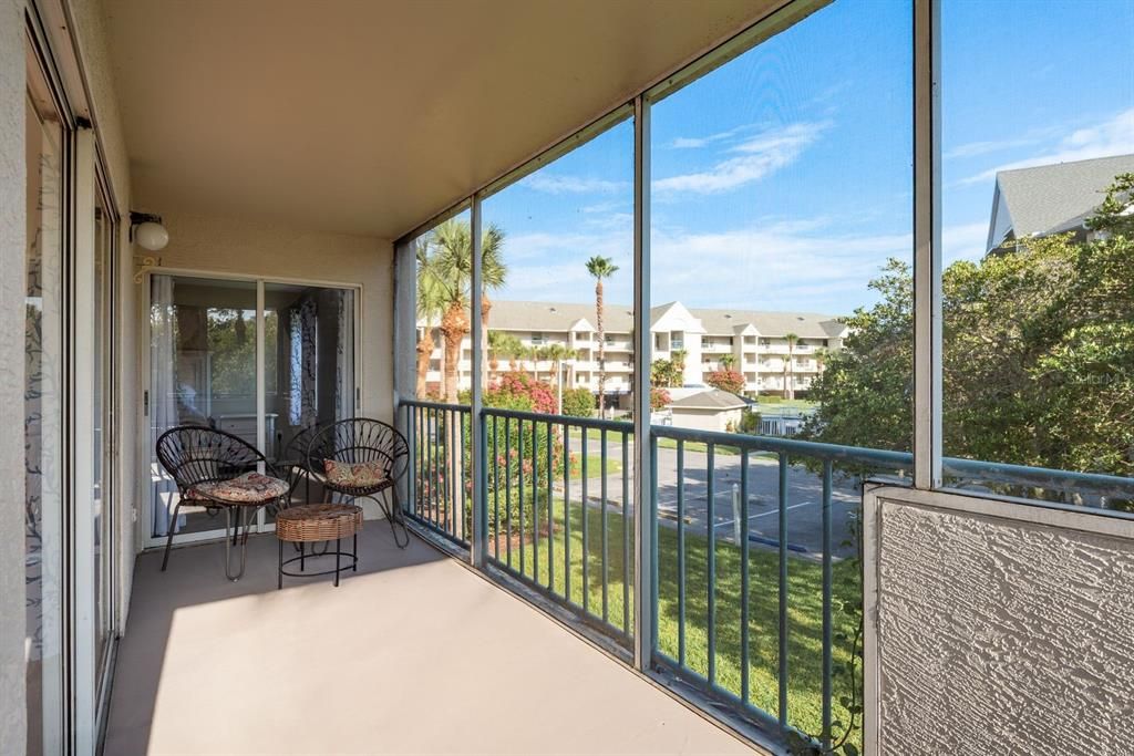 En Venta: $259,900 (2 camas, 2 baños, 1410 Pies cuadrados)