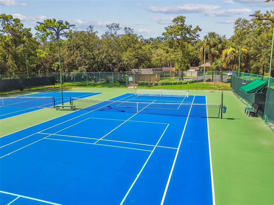 En Venta: $89,988 (1.21 acres)