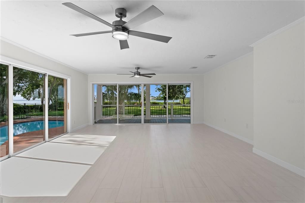 En Venta: $2,395,000 (4 camas, 3 baños, 3992 Pies cuadrados)