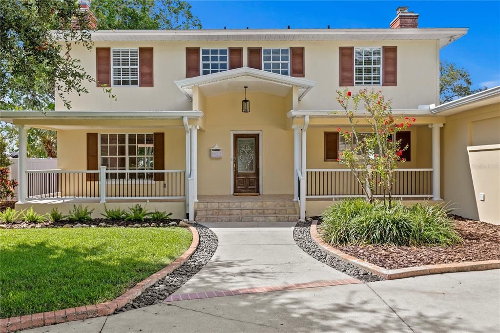 En Venta: $2,395,000 (4 camas, 3 baños, 3992 Pies cuadrados)