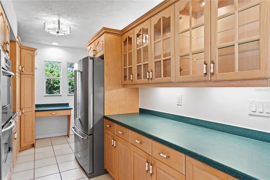 En Venta: $2,395,000 (4 camas, 3 baños, 3992 Pies cuadrados)