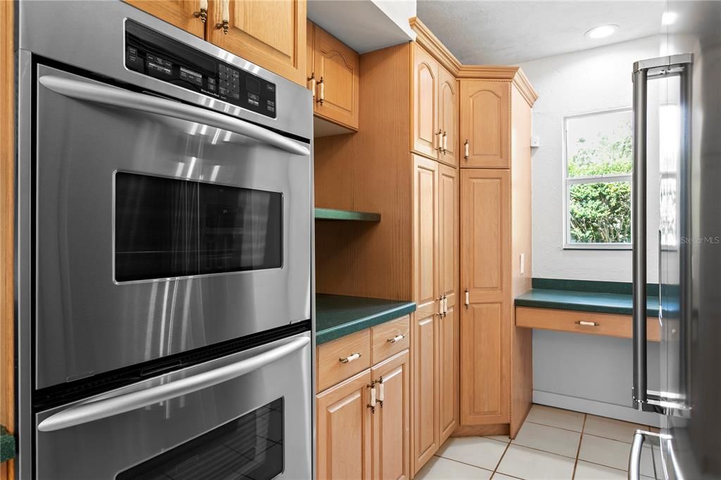 En Venta: $2,395,000 (4 camas, 3 baños, 3992 Pies cuadrados)