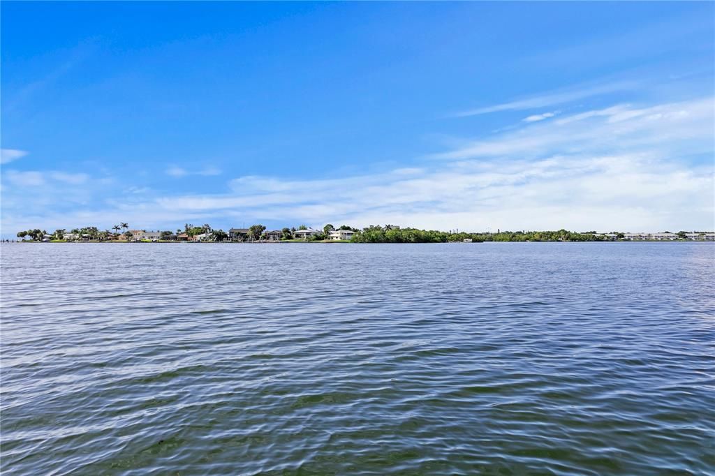 En Venta: $2,395,000 (4 camas, 3 baños, 3992 Pies cuadrados)