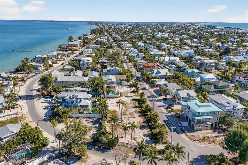 Active With Contract: $999,000 (0.11 acres)