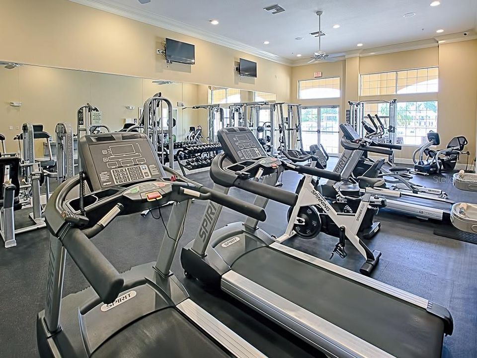 Activo con contrato: $299,900 (3 camas, 2 baños, 1856 Pies cuadrados)