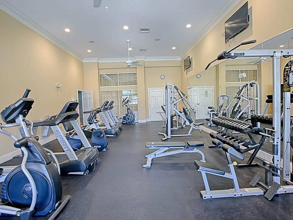 Activo con contrato: $299,900 (3 camas, 2 baños, 1856 Pies cuadrados)