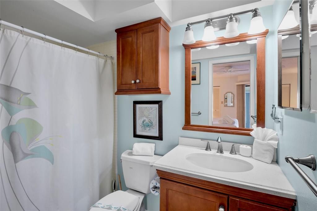 For Sale: $620,000 (2 beds, 2 baths, 1066 Square Feet)