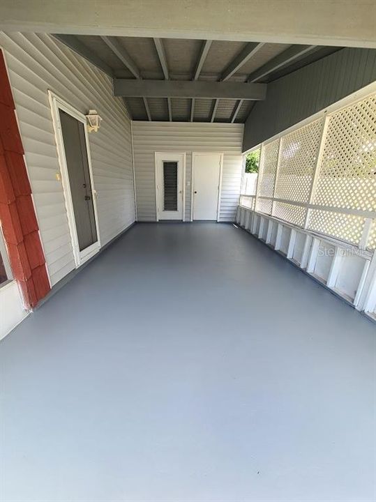 Под контрактом: $195,000 (2 спален, 2 ванн, 1128 Квадратных фут)