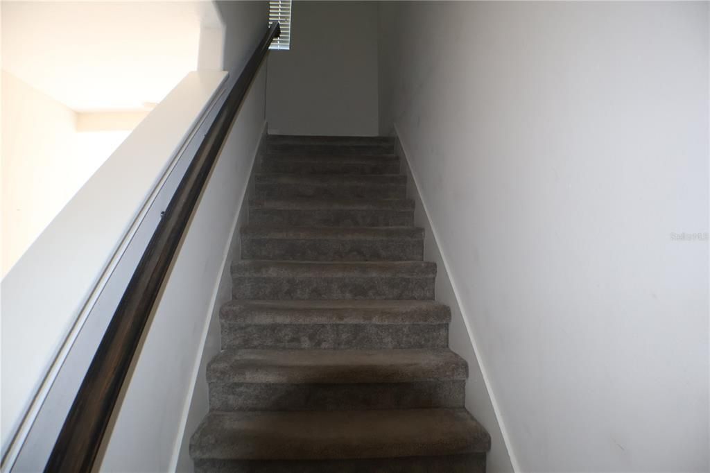 На продажу: $149,900 (2 спален, 2 ванн, 1464 Квадратных фут)