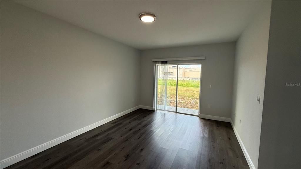 For Rent: $1,595 (3 beds, 2 baths, 1151 Square Feet)