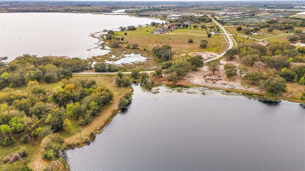 En Venta: $425,000 (5.70 acres)