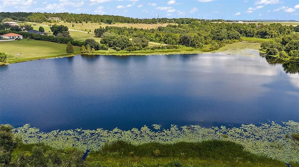 En Venta: $425,000 (5.70 acres)