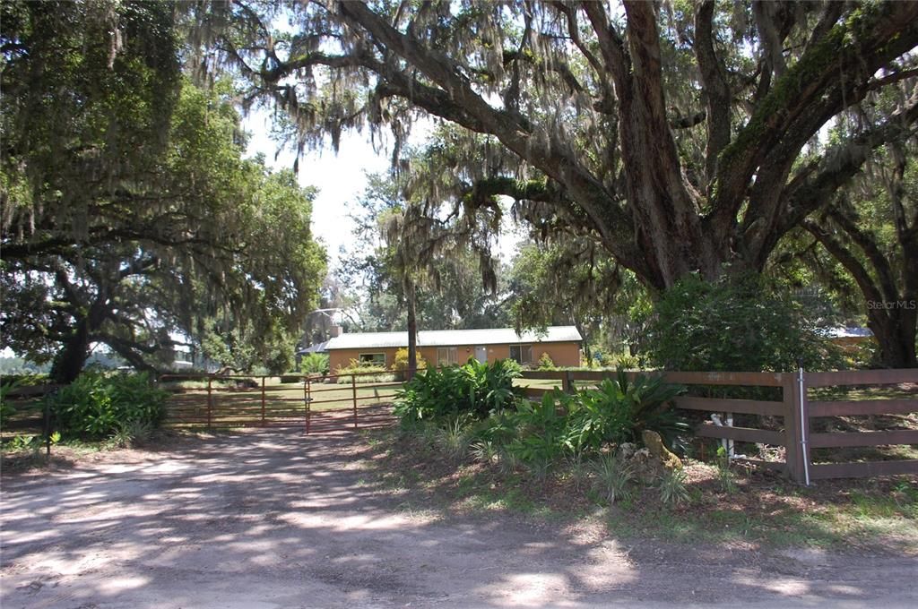 For Sale: $800,000 (0 beds, 0 baths, 2268 Square Feet)