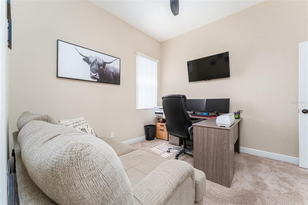 На продажу: $587,900 (4 спален, 3 ванн, 2125 Квадратных фут)