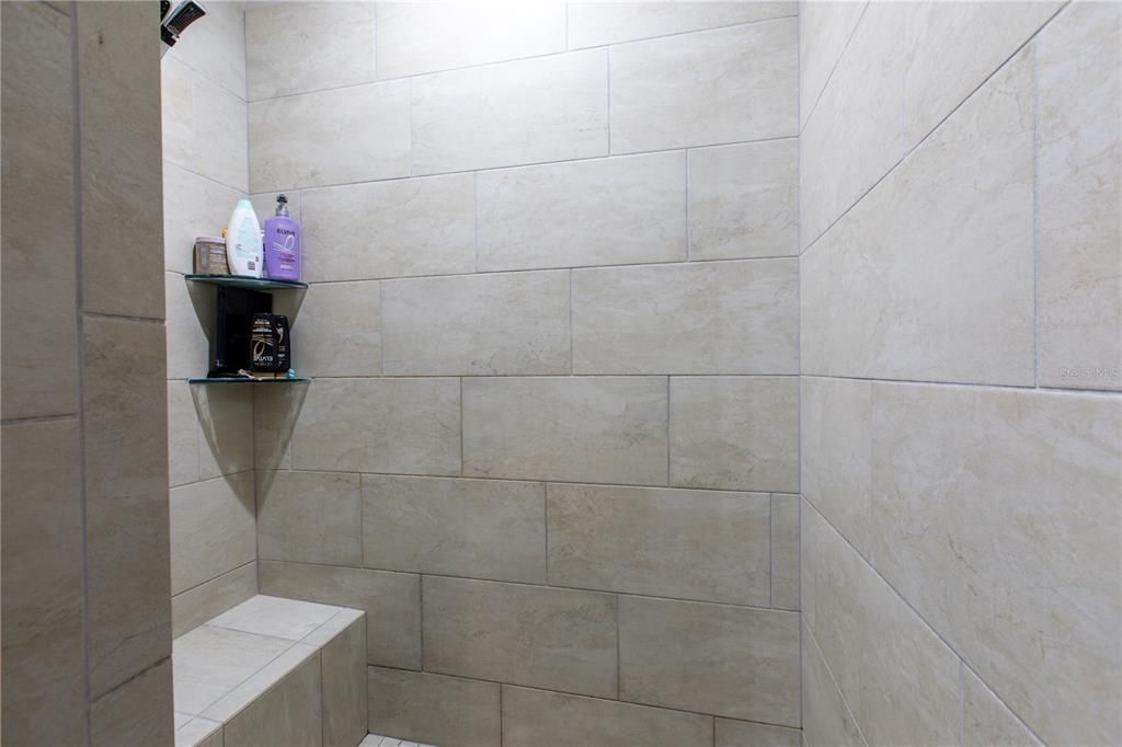 На продажу: $289,000 (3 спален, 2 ванн, 1546 Квадратных фут)