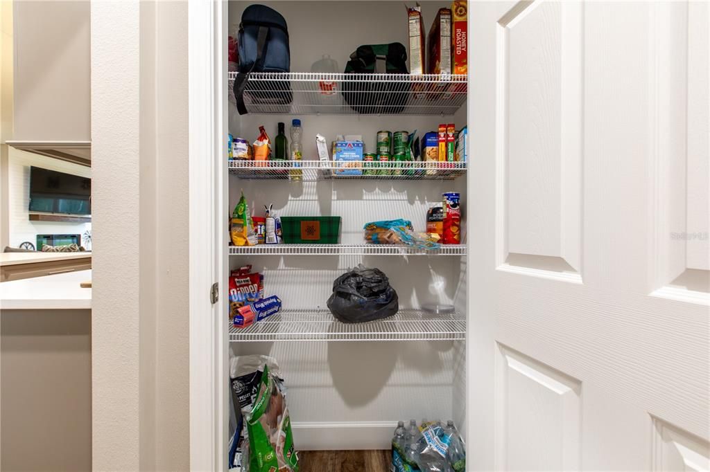 На продажу: $289,000 (3 спален, 2 ванн, 1546 Квадратных фут)