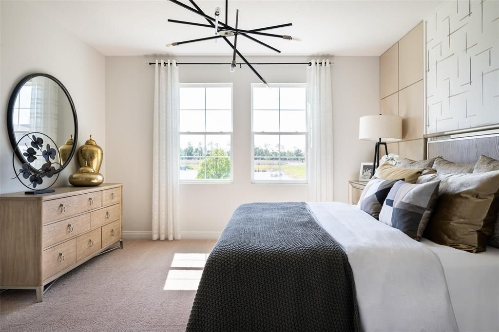 Active With Contract: $564,490 (5 beds, 4 baths, 3364 Square Feet)