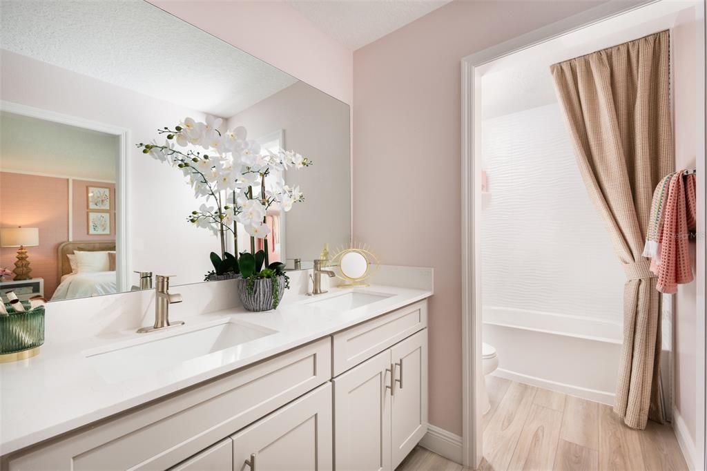 Active With Contract: $564,490 (5 beds, 4 baths, 3364 Square Feet)