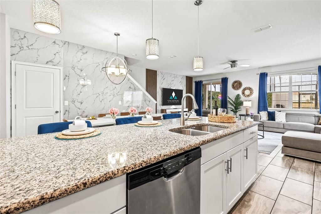 For Sale: $580,000 (5 beds, 4 baths, 2168 Square Feet)