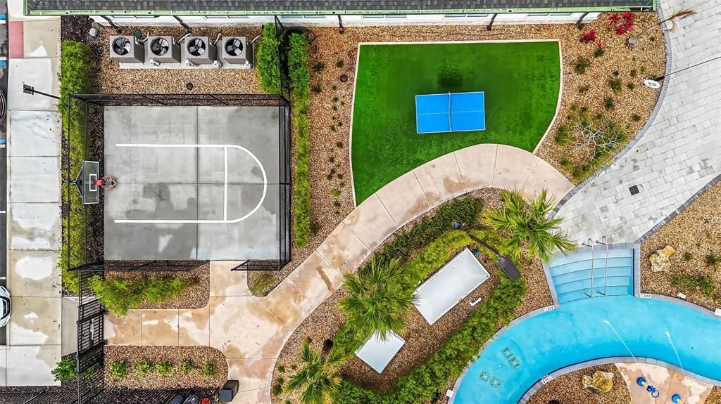 For Sale: $580,000 (5 beds, 4 baths, 2168 Square Feet)